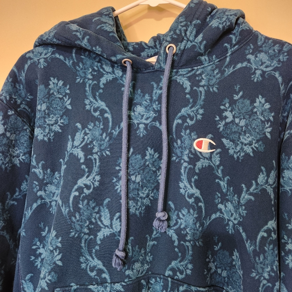 CHAMPION Reverse Weave Hoodie - Picture 2 of 6